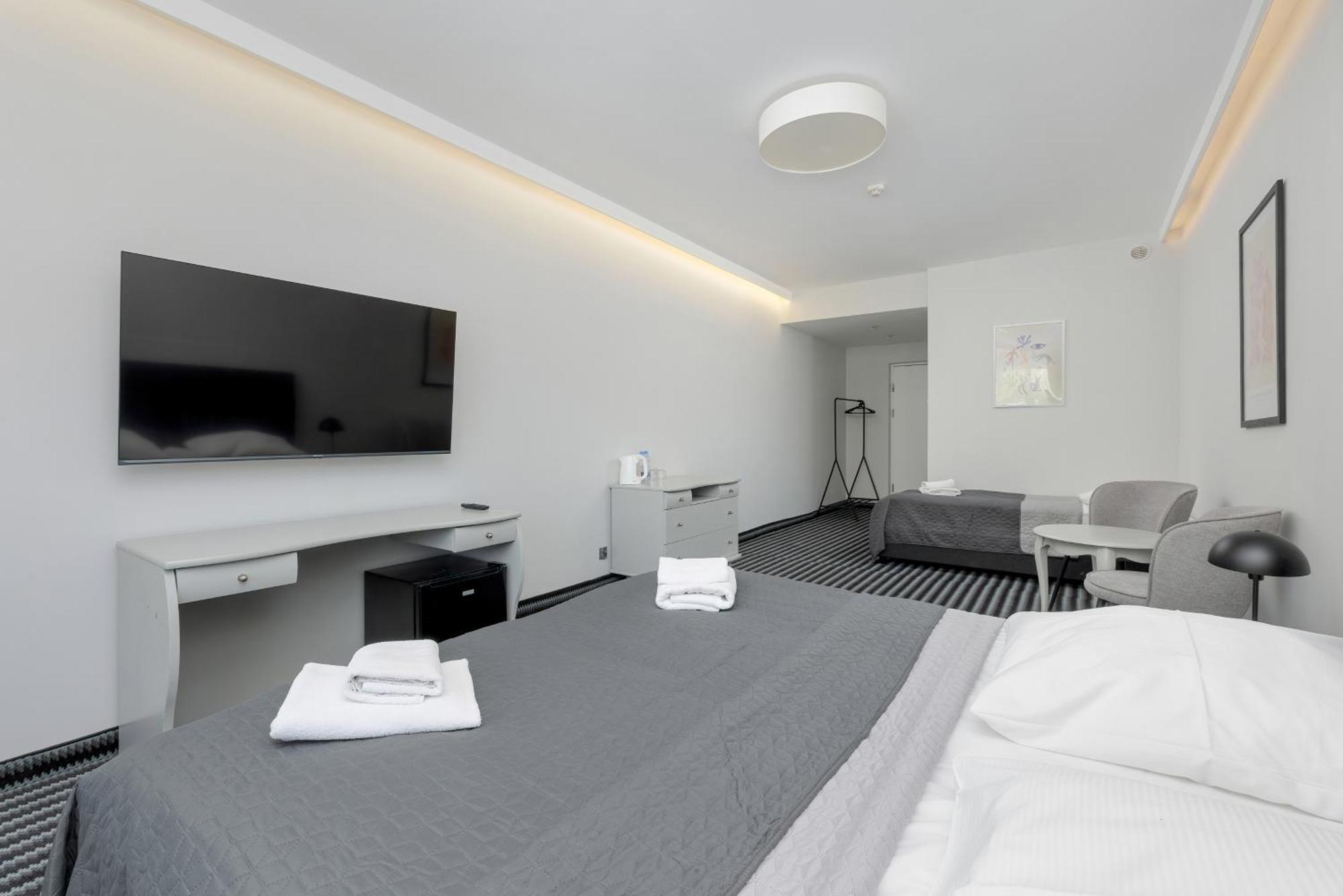 Aparthotel Etna コウォブジェク エクステリア 写真