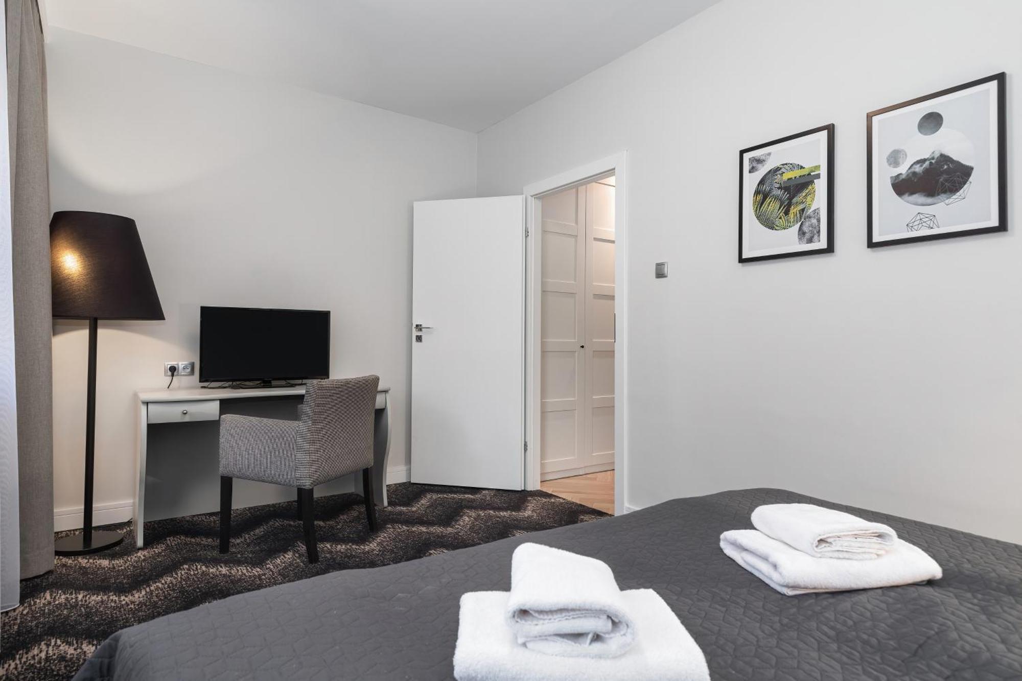 Aparthotel Etna コウォブジェク 部屋 写真
